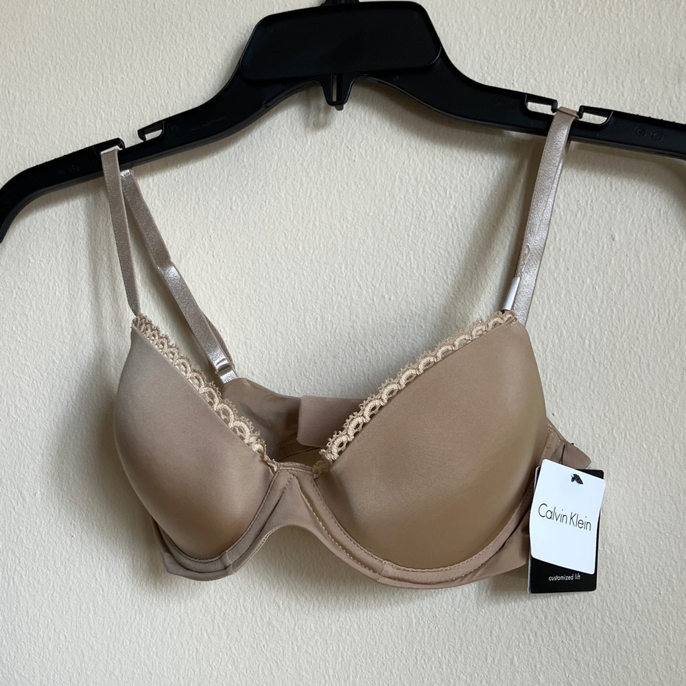 New Calvin Klein Tan Lace Trim Padded Push-up Bra